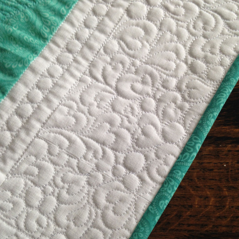 FreeMotion Quilting Ideas How to Quilt Hearts Free Tutorial Amanda